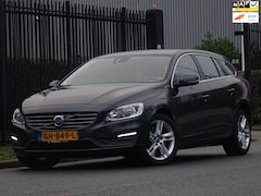 Volvo V60 - 2.4 D6 Twin Engine AUTOMAAT NAP/NAVI/CRUISE/PDC