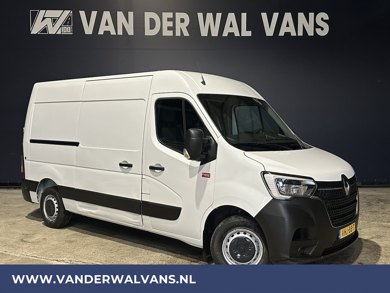 Renault Master - 2.3 dCi 136pk **BPM VRIJ voor de Ondernemer** L2H2 Euro6 Airco | Navigatie | LED | 2500kg - AutoWereld.nl