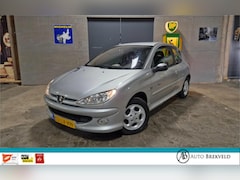 Peugeot 206 - 1.4 Quiksilver 75PK | Airco | LMV | Elektrisch pakket | NAP