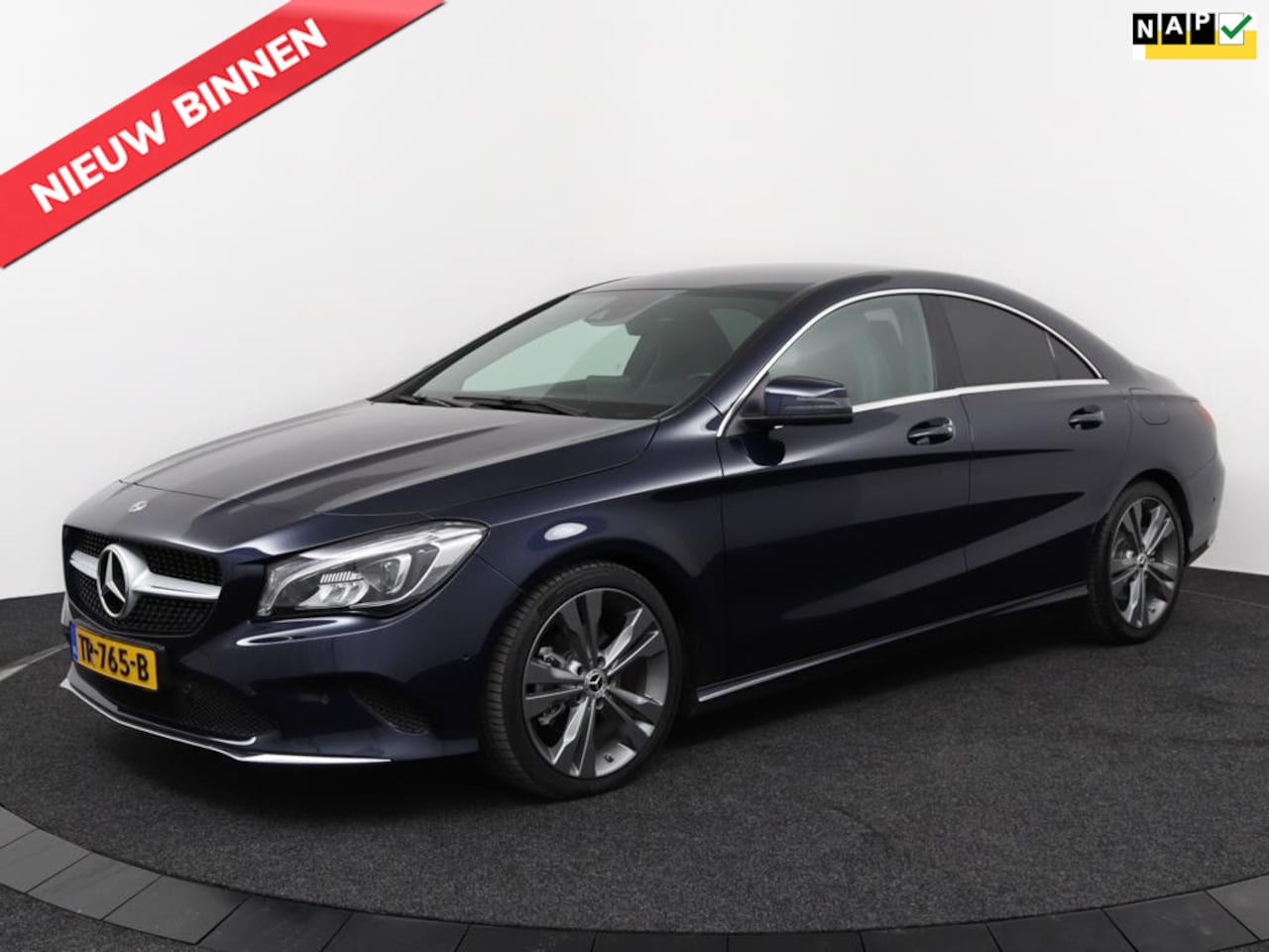 Mercedes-Benz CLA-Klasse - 180 Upgrade Edition Aut7 | Vol Opties | Camera | 18 LMV | NL Auto | Dealer-onderhouden | D - AutoWereld.nl