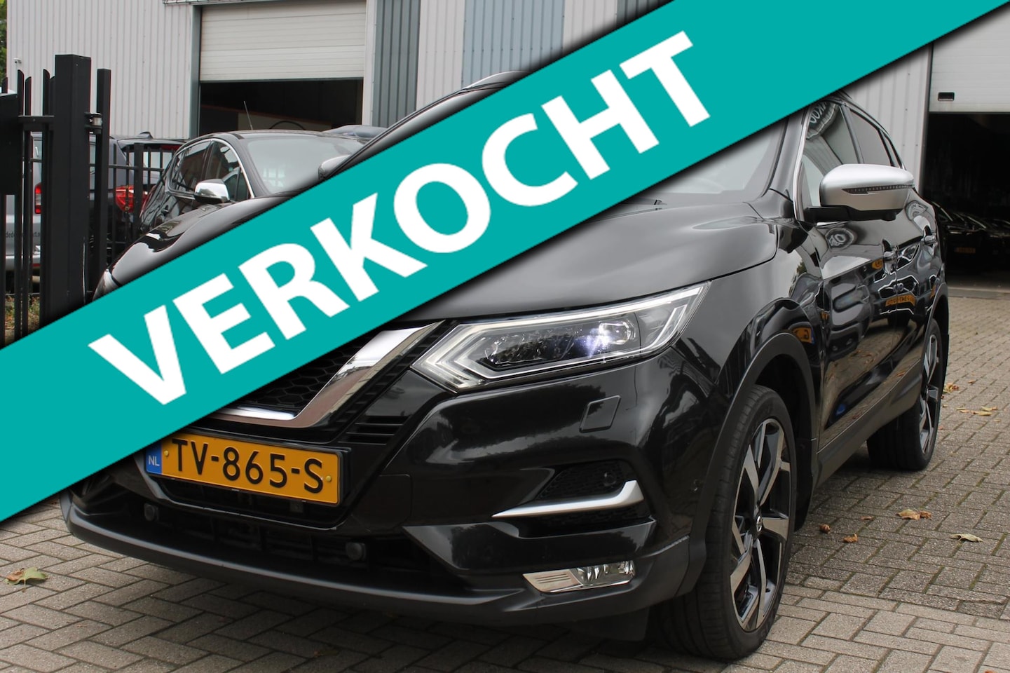 Nissan Qashqai - 1.2 Tekna + Pano Trekhaak 360 Camera VOL!! - AutoWereld.nl