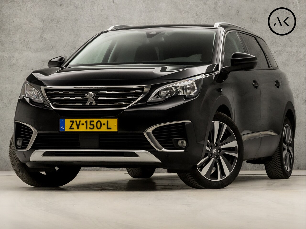 Peugeot 5008 - 1.2 PureTech Deluxe 7 Persoons Automaat (APPLE CARPLAY, GROOT NAVI, 360 CAMERA, MEMORY SEA - AutoWereld.nl