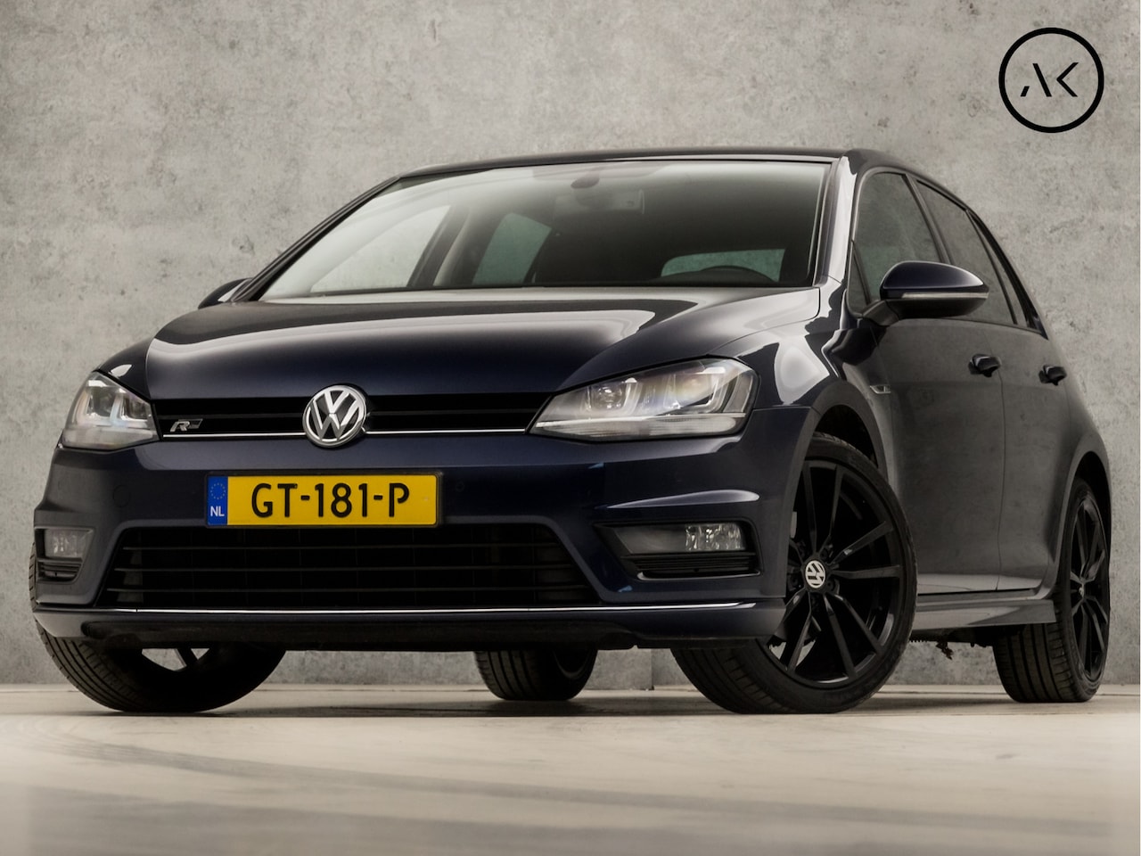 Volkswagen Golf - 1.4 TSI R-Line Sport 150Pk Automaat (APPLE CARPLAY, NAVIGATIE, CAMERA, STOELVERWARMING, LE - AutoWereld.nl