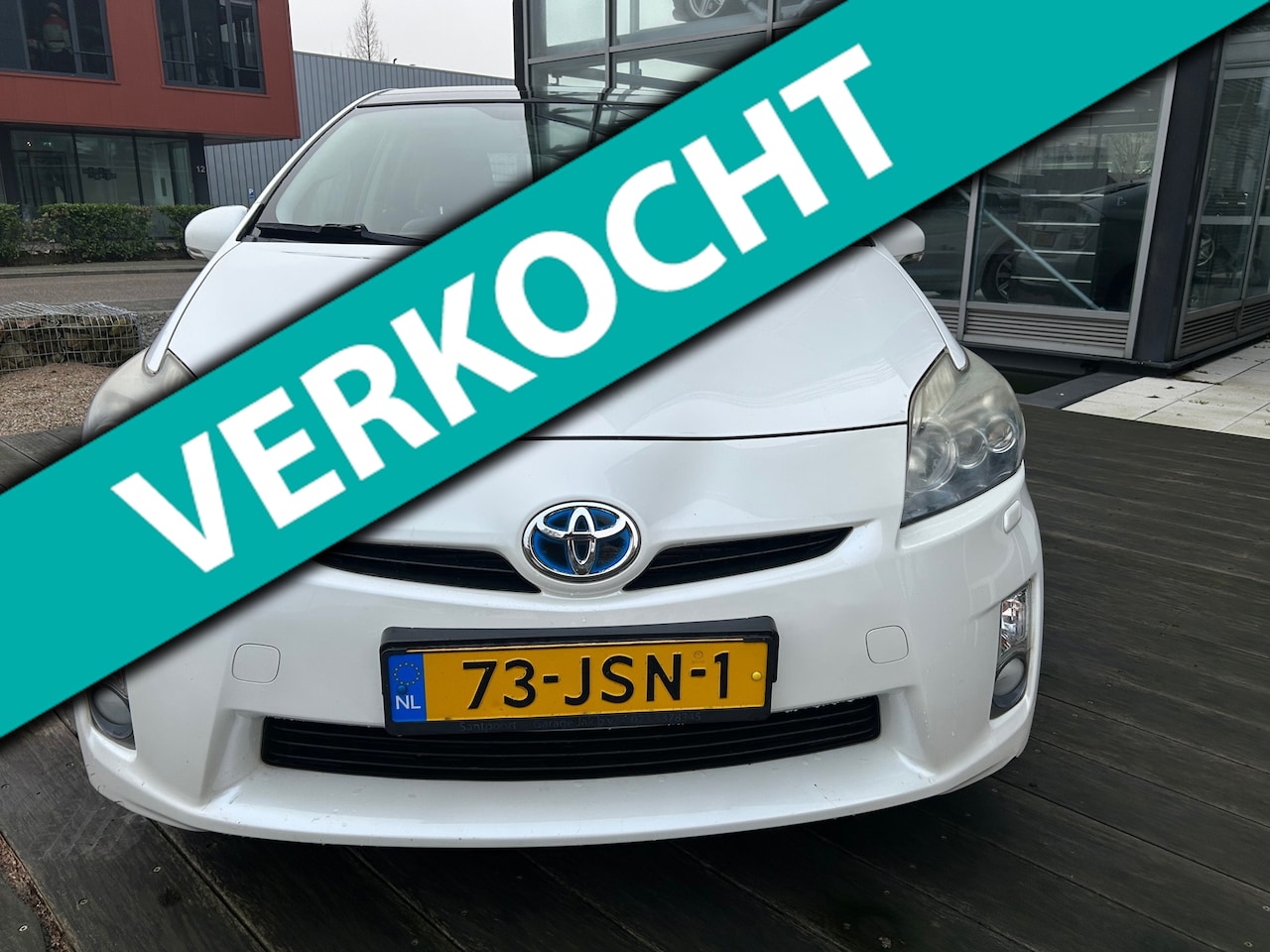 Toyota Prius - 1.8 Dynamic 1e eigenaar Electr. dak, Trekhaak - AutoWereld.nl