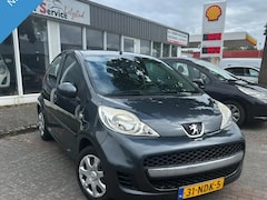 Peugeot 107 - 1.0-12V Urban Move