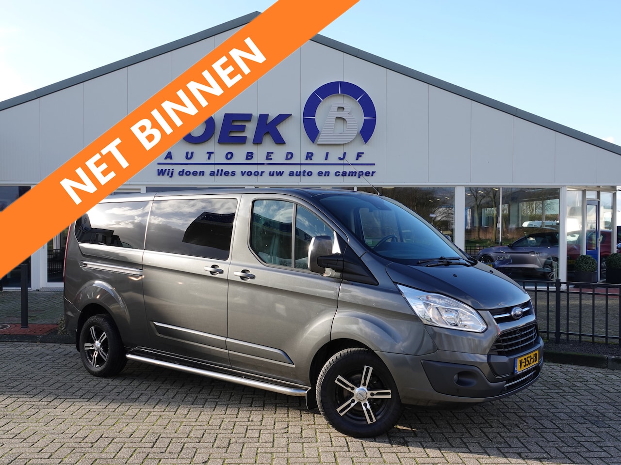 Ford Transit Custom - 290 2.0 TDCI L2H1 130PK Limited DC AUTOM. | 2X SCHUIF | NAVI | CAMERA | AIRCO - AutoWereld.nl