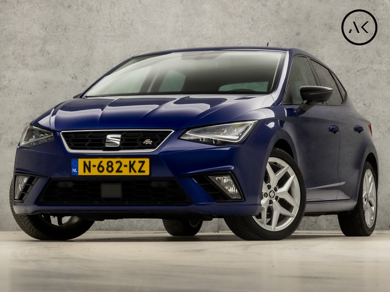 Seat Ibiza - 1.0 TSI FR Sport (APPLE CARPLAY, STOELVERWARMING, LED KOPLAMPEN, SFEERVERLICHTING, MODE KN - AutoWereld.nl