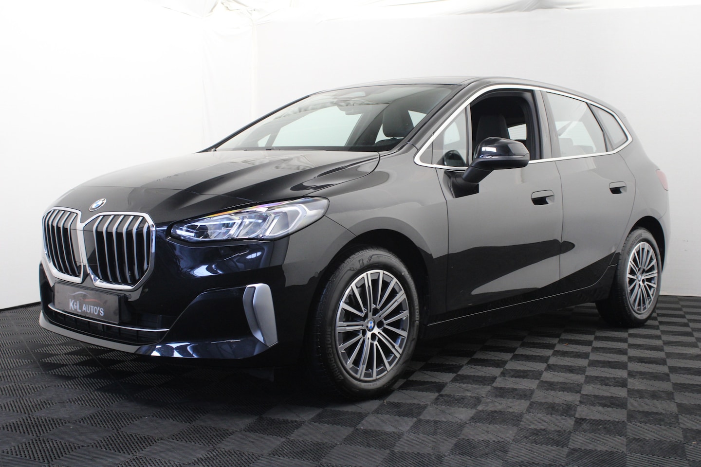 BMW 2-serie Active Tourer - 218i |Camera|Navi| - AutoWereld.nl