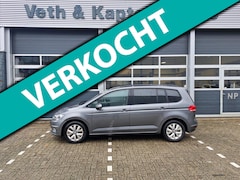 Volkswagen Touran - 1.2 TSI Connected Series 7p