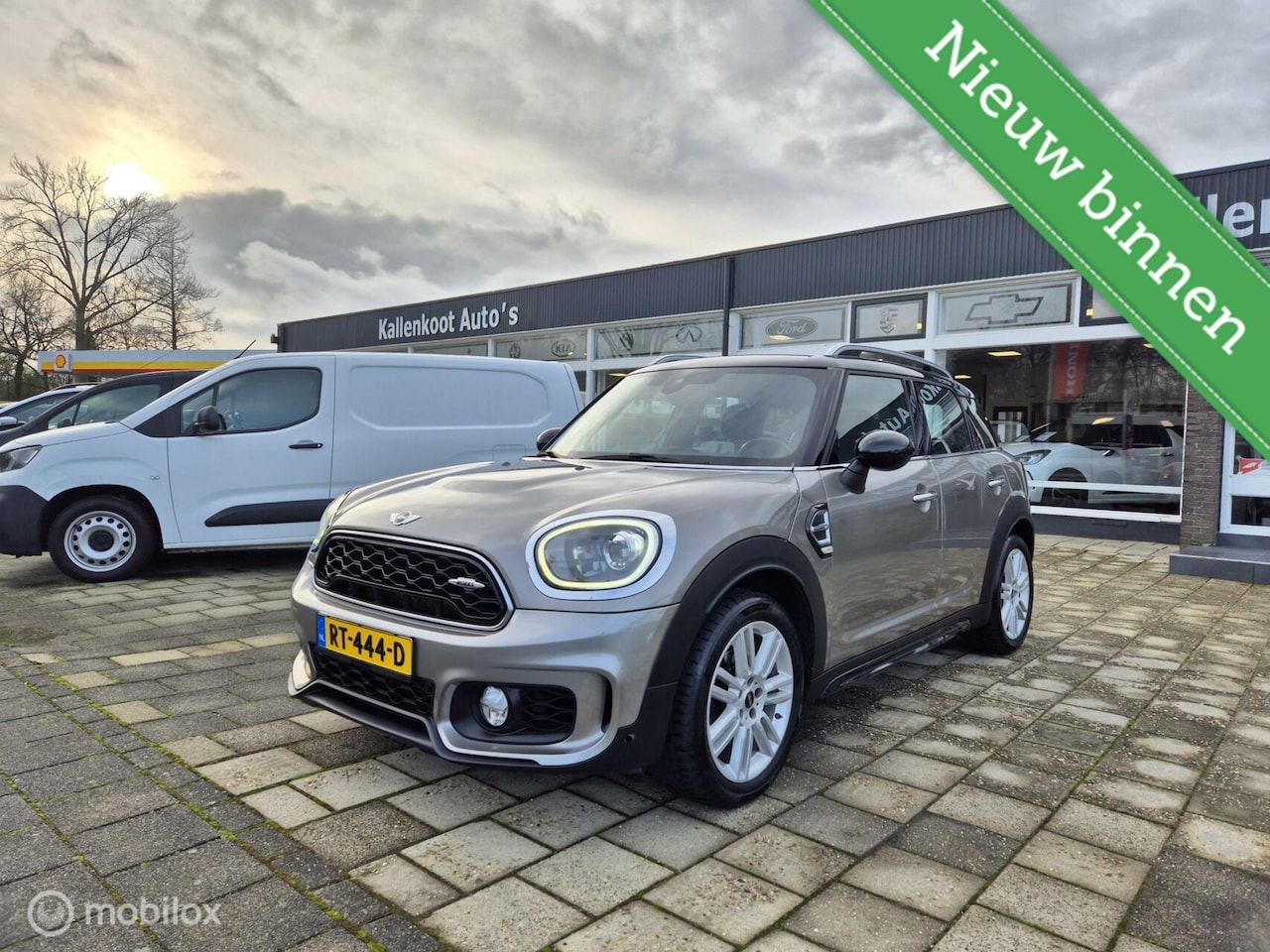 MINI Countryman - 1.5 Cooper Automaat, JC Works, Leer, Carplay - AutoWereld.nl