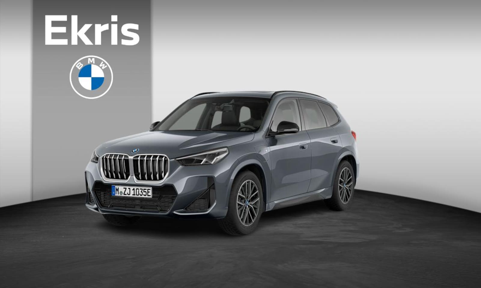 BMW X1 - xDrive25e M Sport / Panorama Dak / 18" / Parking Assistant / Stoelverwarming / Getint Glas - AutoWereld.nl