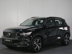 Volvo XC40 - T4 Automaat R-Design | Parkeersensoren voor + achter | verwarmde voorruit | achteruitrijca