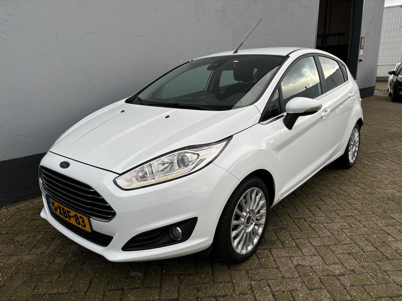 Ford Fiesta - 1.0 EcoBoost Titanium 5-Deurs - Climate Control - AutoWereld.nl