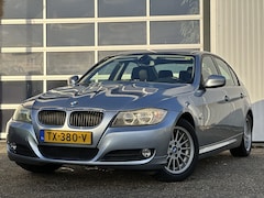 BMW 3-serie - 320i Business Line 170pk | Automaat | Bluetooth | Cruise Control | Climate Control | PDC-a