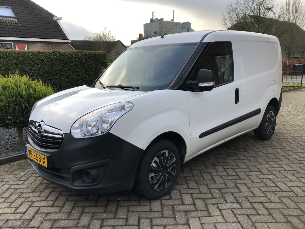 Opel Combo - 1.3 CDTi L1H1 ecoFLEX 1.3 CDTi L1H1 ecoFLEX - AutoWereld.nl