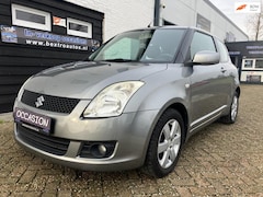 Suzuki Swift - 1.5 VVTi EXCLUSIVE KEYLESS-GO LUXE UITVOERING INCL 6 MND GARANTIE + NWE APK + GROTE BEURT