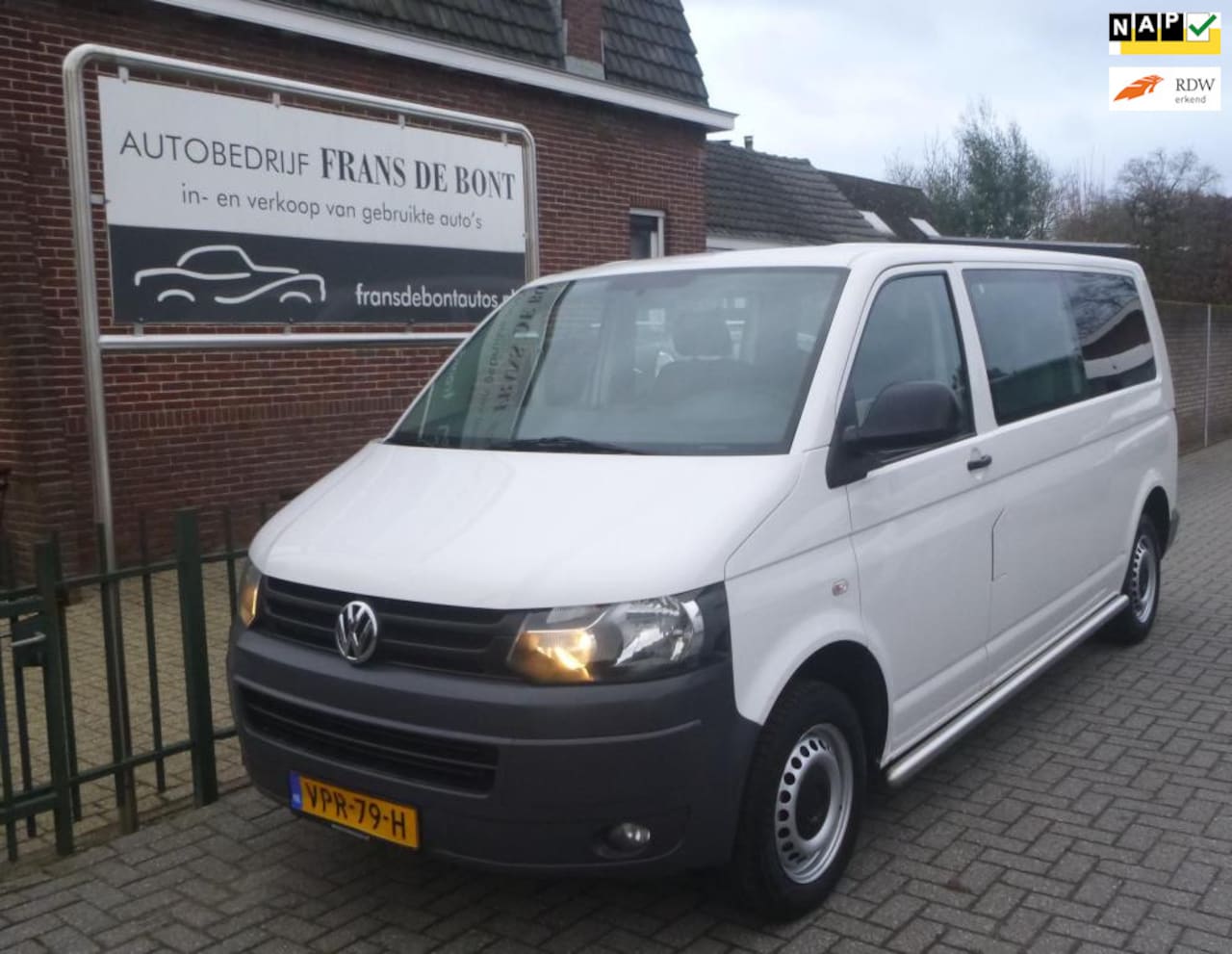 Volkswagen Transporter - 2.0 TDI L2H1 BM DC Highline AIRCO NETTE BUS € 7250 EX BTW - AutoWereld.nl