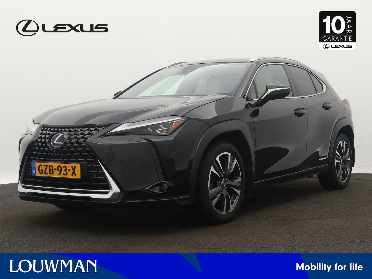 Lexus UX - 250h AWD Executive Plus | Mark Levinson | Dodehoekdetector | - AutoWereld.nl