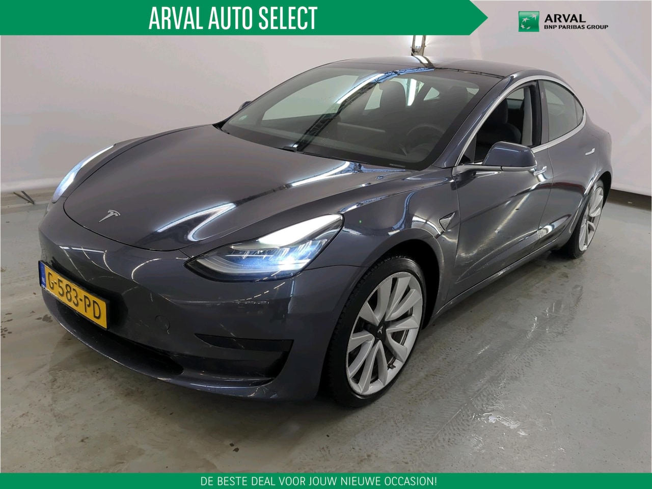 Tesla Model 3 - Standard RWD Plus 60 kWh 238pk | Autopilot | 19" Velgen | Zwart interieur - AutoWereld.nl