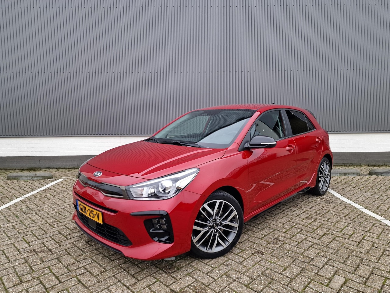 Kia Rio - 1.0 T-GDi MHEV GT-Line Navi Camera PDC MFS VOL!!! - AutoWereld.nl