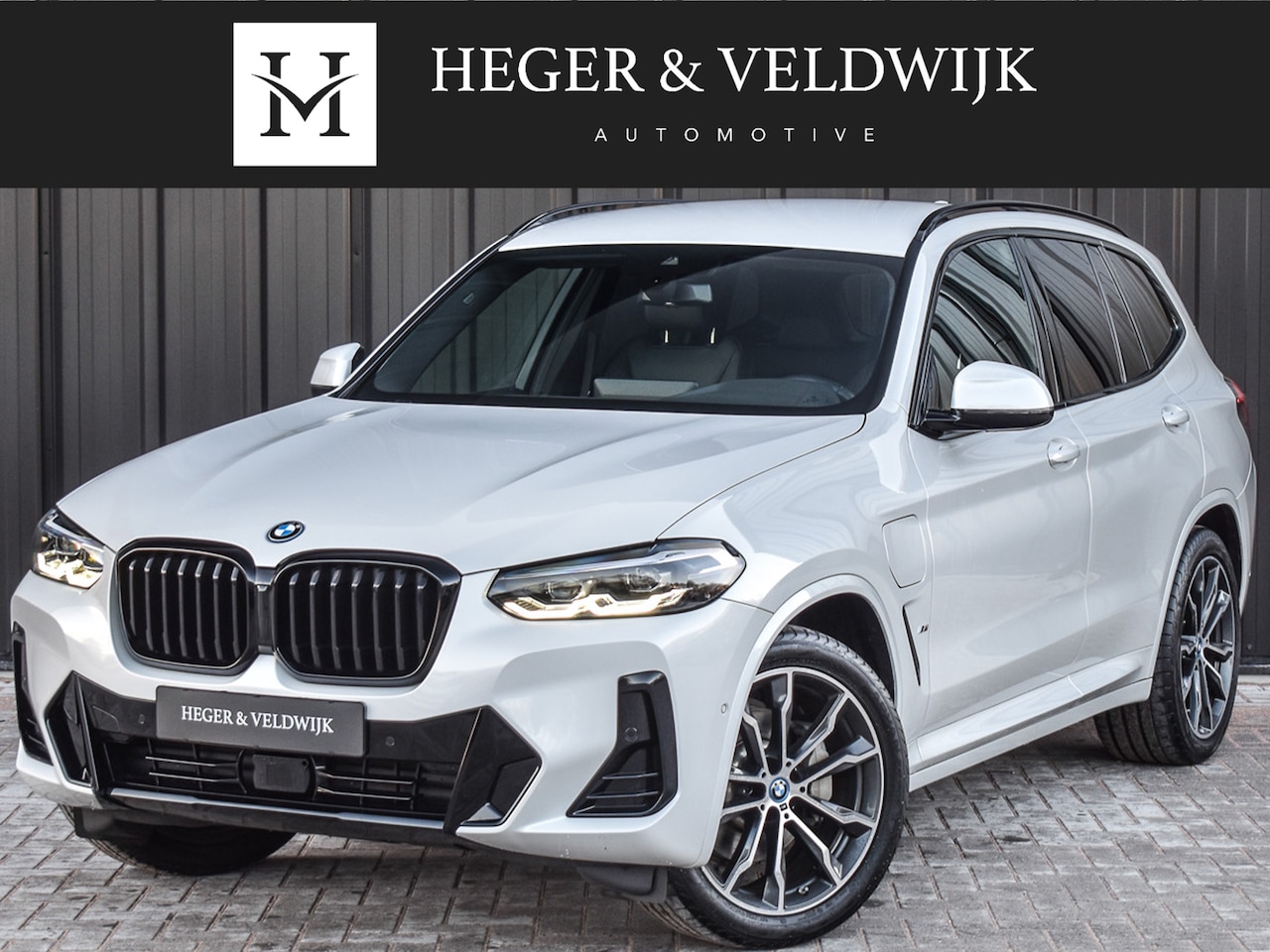 BMW X3 - xDrive30e HIGH EXECUTIVE | M-SPORT | ACTIVE CRUISE | CARPLAY | TREKHAAK | SHADOW-LINE | AM - AutoWereld.nl