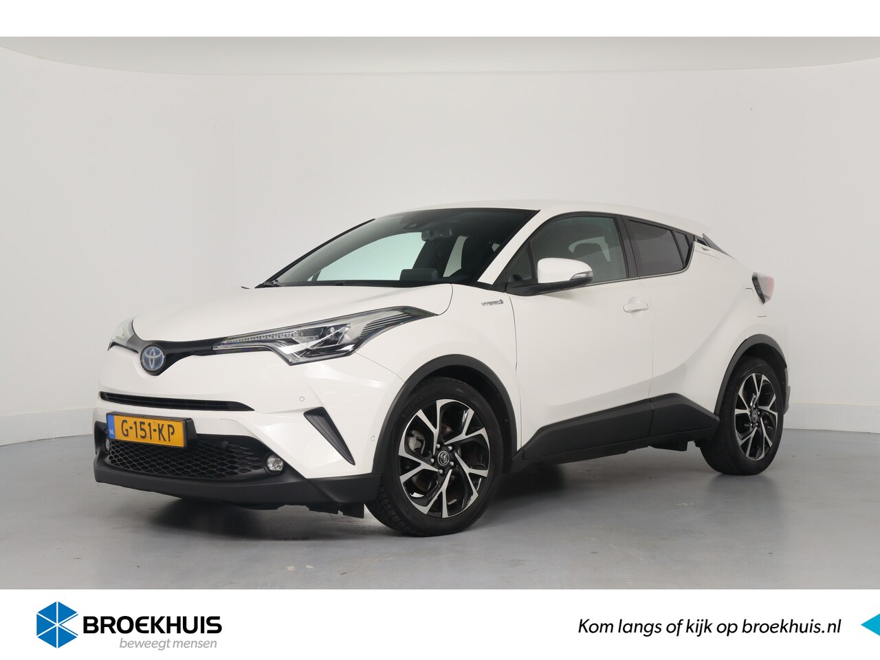 Toyota C-HR - 1.8 Hybrid Business Intro | Stoelverwarming | Climate Control | Adaptive Cruise | Camera | - AutoWereld.nl