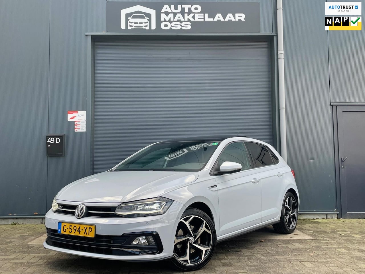 Volkswagen Polo - 1.5 TSI R-line NAP CARPLAY CAMERA PANO LED KEYLESS VIRTUAL COCKPIT STOEL VERWARMING ACC AU - AutoWereld.nl