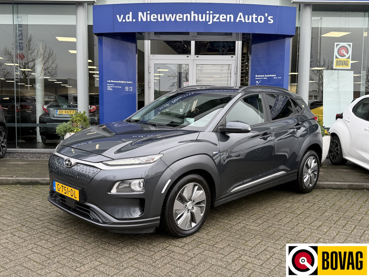 Hyundai Kona Electric - EV Premium 64 kWh €2000 Autodroom Subsidie Info Bas 0492588982 - AutoWereld.nl