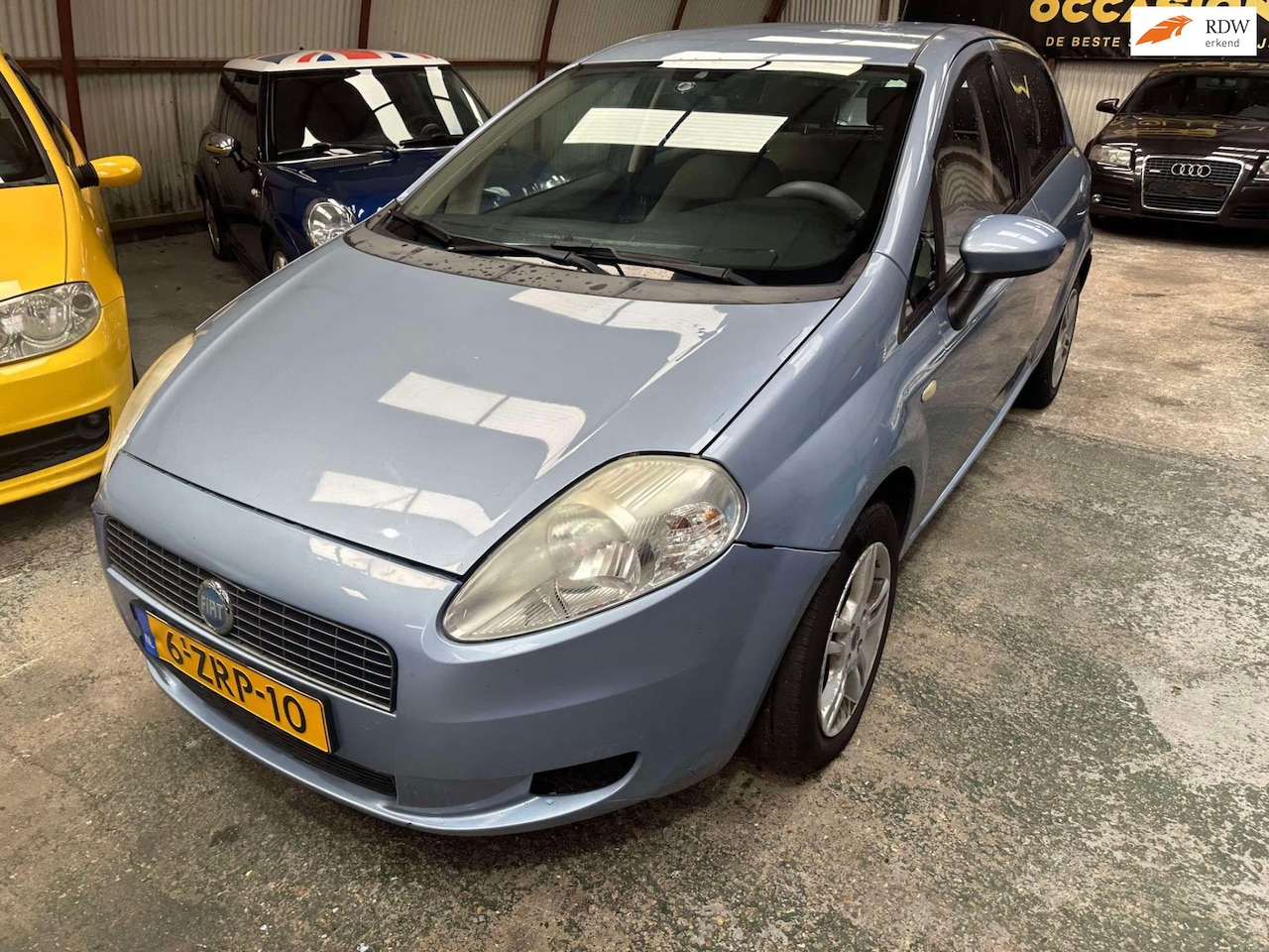 Fiat Grande Punto - 1.4 Active incl nieuwe apk en garantie - AutoWereld.nl