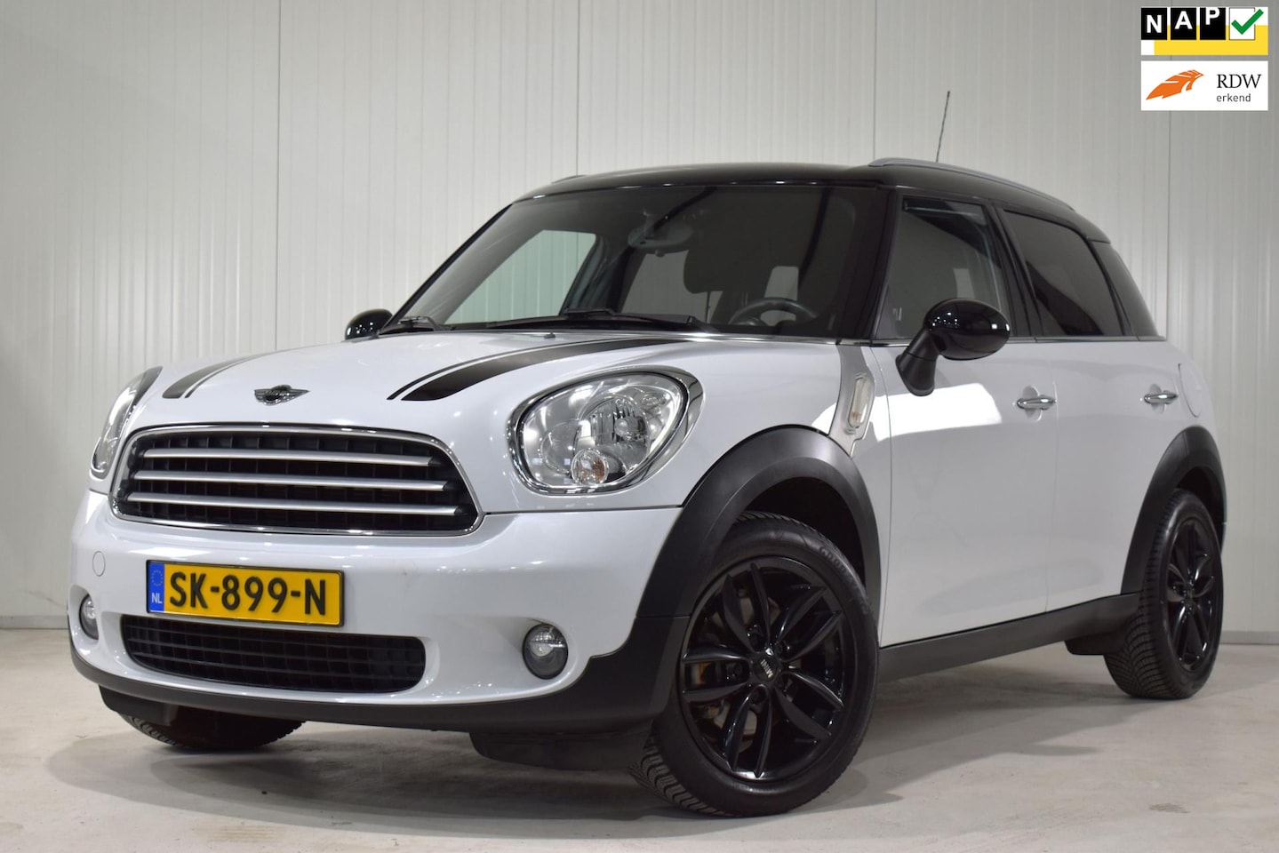 MINI Countryman - Mini 1.6 Cooper Chili | NAVI | AIRCO | ZEER NETJES | GOED ONDERHOUDEN - AutoWereld.nl