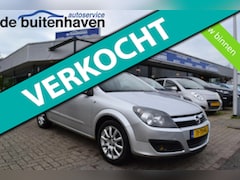 Opel Astra - 1.6 Essentia