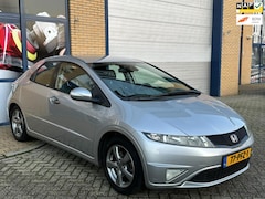 Honda Civic - 1.4 Style Mode, 5-deurs, origineel Nederlands, APK, NAP, trekhaak, PDC, halfleder, digital