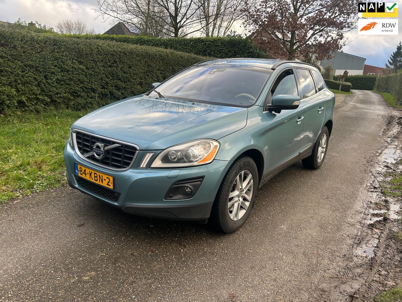 Volvo XC60 - 2.4D Momentum Leer Aut. - AutoWereld.nl