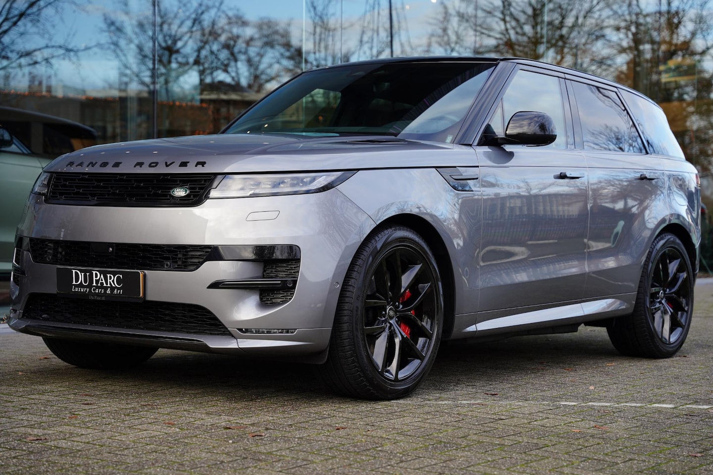 Land Rover Range Rover Sport - P 460 E Dynamic BTW AUTO - AutoWereld.nl