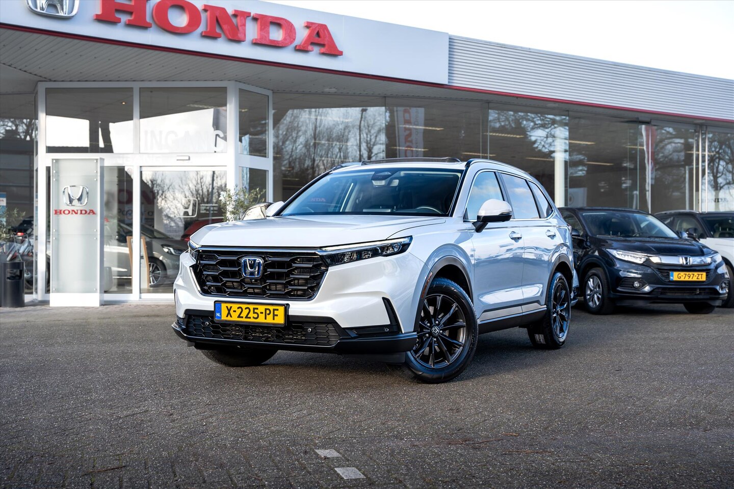 Honda CR-V - 2.0 AWD Advance Full Hybrid Automaat | Panoramadak | Navigatie | Head-up Display | Lederen - AutoWereld.nl