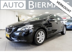 Volvo V40 - 1.5 T2 Kinetic Navi 12mnd Bovag garantie Rijklaarprijs