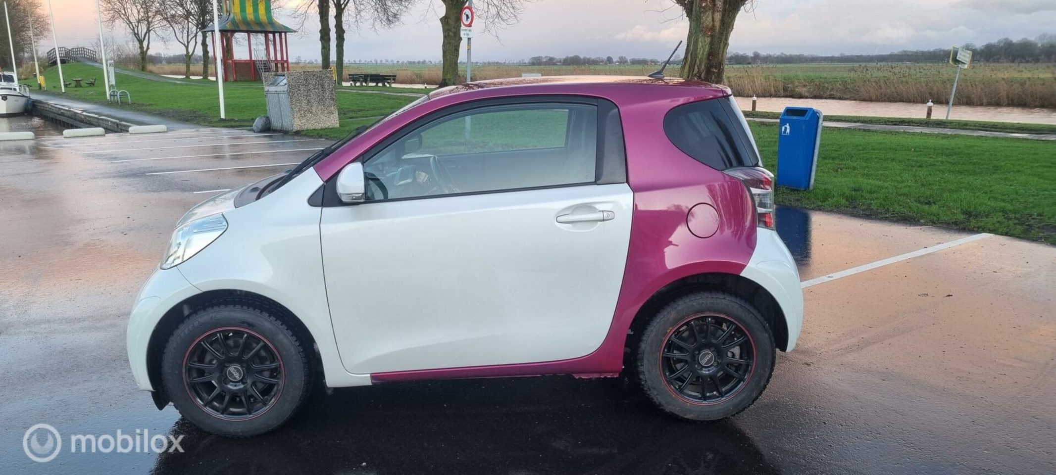 Toyota iQ - 1.0 VVTi Comfort lm wielen two color airco nwe apk