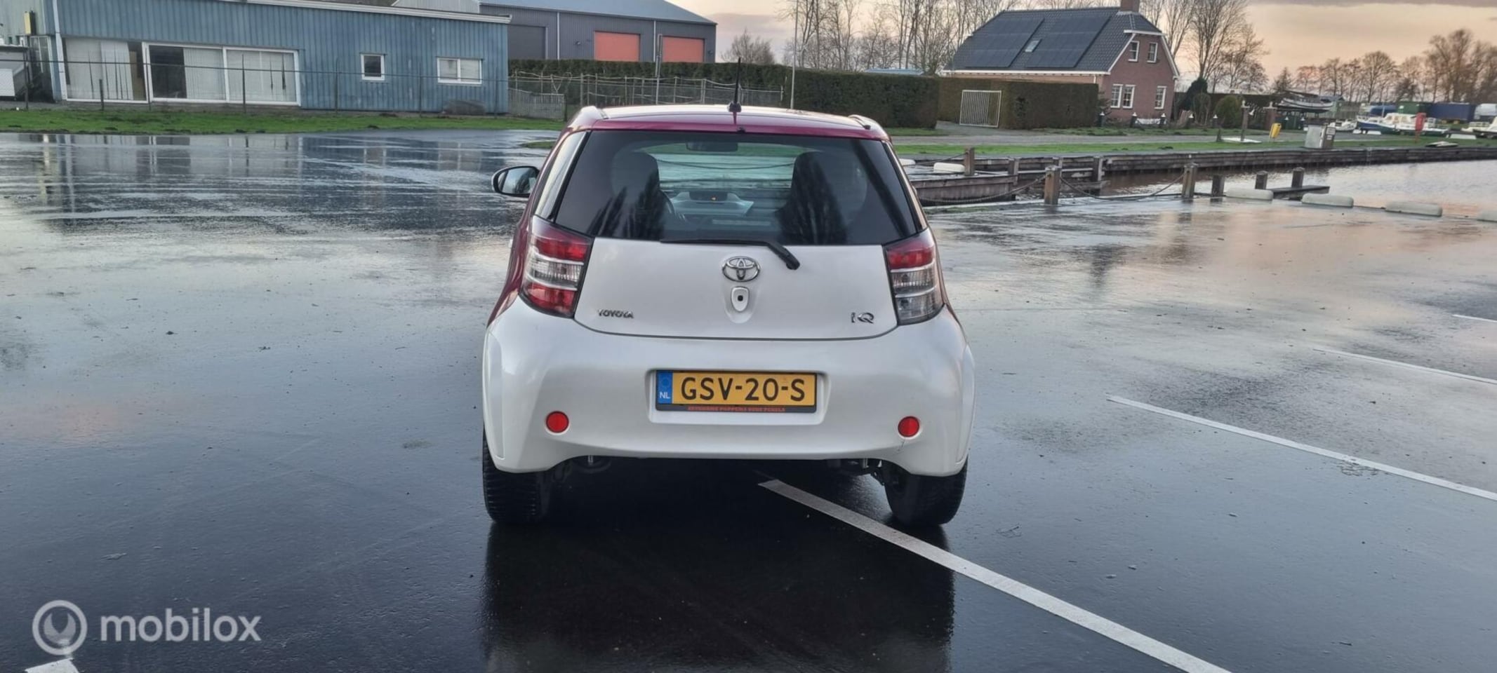 Toyota iQ - 1.0 VVTi Comfort lm wielen two color airco nwe apk