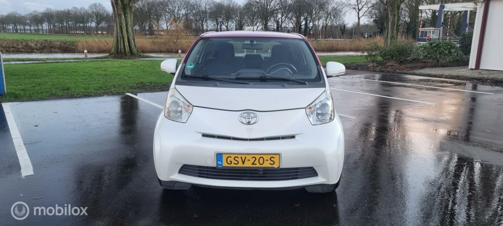 Toyota iQ - 1.0 VVTi Comfort lm wielen two color airco nwe apk