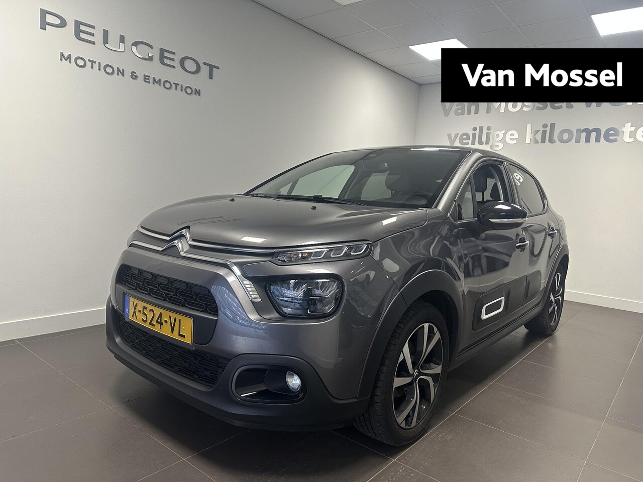 Citroën C3 - 1.2 PureTech Max | Apple Carplay/Android Auto | Climate control | 17" Lichtmetalen velgen - AutoWereld.nl