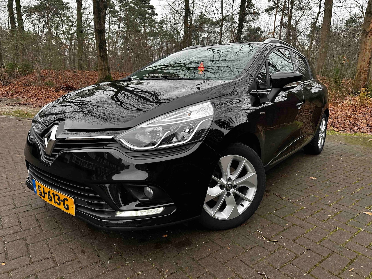 Renault Clio Estate - 0.9 TCe Limited - AutoWereld.nl