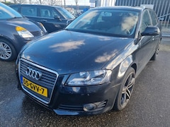 Audi A3 Sportback - 1.4 TFSI Ambition Pro Line 5 Drs Clima