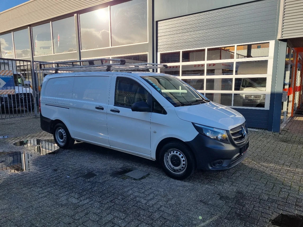 Mercedes-Benz Vito - 114 CDI L2 Euro 6 RWD 2.2 CDI - AutoWereld.nl