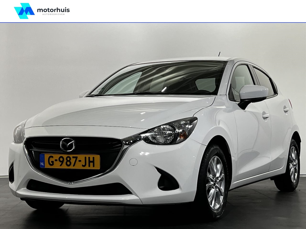 Mazda 2 - 1.5 SKYACTIV-G 90PK Skylease+/navigatie/parkeersensoren - AutoWereld.nl