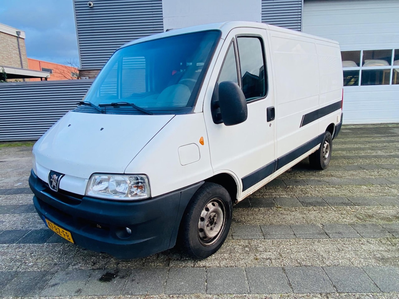 Peugeot Boxer - 290M 2.2 HDI 290M 2.2 HDI - AutoWereld.nl