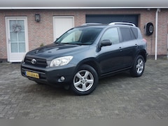 Toyota RAV4 - 2.2 D4-D Sol grijs kenteken YOUNGTIMER