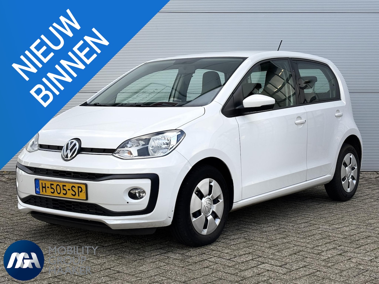 Volkswagen Up! - 1.0 BMT high up! I Airco I Cruise Control I 5-Deurs I Volledig Onderhouden - AutoWereld.nl