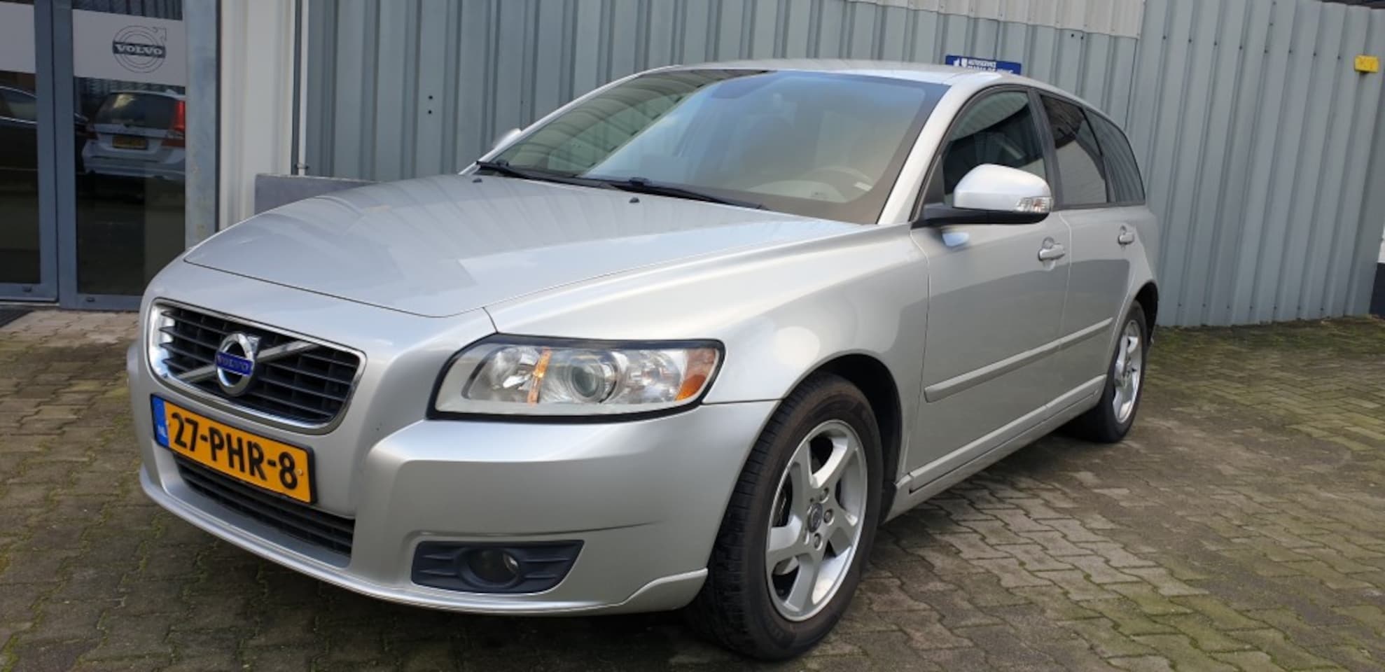 Volvo V50 - 2.0 Sport 2.0 SPORT - AutoWereld.nl