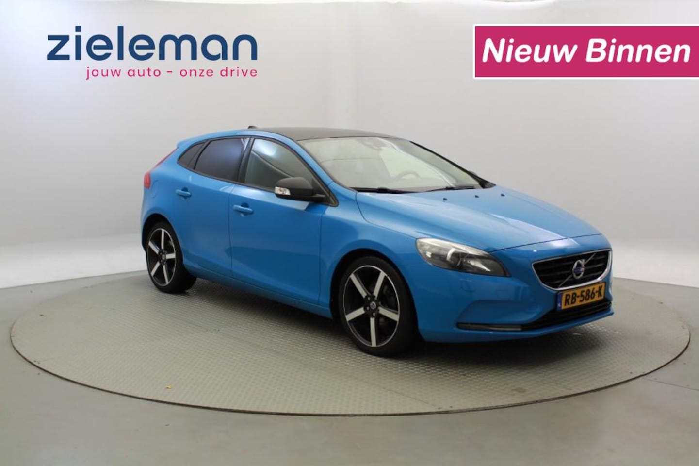 Volvo V40 - 1.6 D2 Momentum - Xenon, Clima, Stoelverw. - AutoWereld.nl