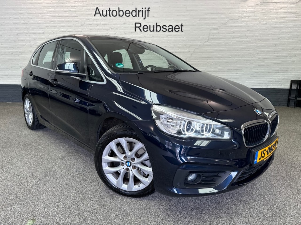 BMW 2-serie Active Tourer - 225xe iPerformance Exec NAP Head-up Navi Led Incl 12Mnd Garantie - AutoWereld.nl